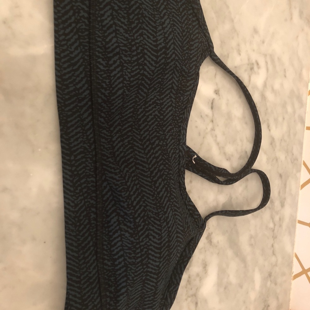 NWOT Lululemon sports bra